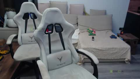 Snapshot of sunny1girl chatting on March 1, 2026, 7:05 pm Alice and Sergey online show from March 1, 2026, 7:05 pm