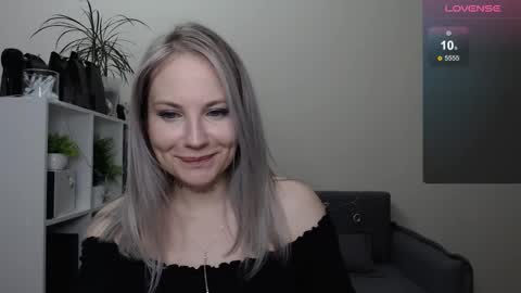 Naomi online show from December 29, 2024, 12:09 am