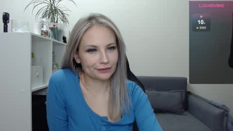 Naomi online show from February 10, 2025, 3:32 pm
