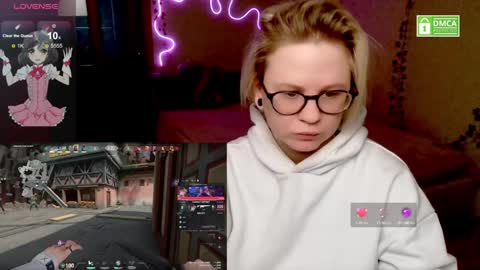 Snapshot of sunny_mood chatting on February 6, 2025, 2:33 am sunny mood online show from February 6, 2025, 2:33 am