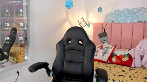  S U N N Y online show from December 27, 2024, 7:57 pm