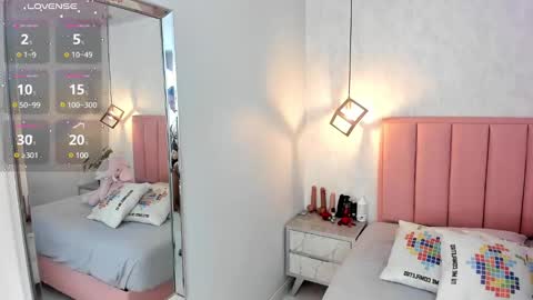  S U N N Y online show from January 16, 2025, 8:03 pm