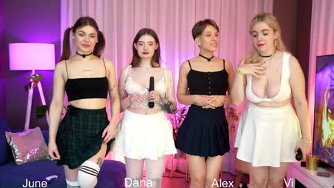 Snapshot of sunnyfia chatting on January 31, 2025, 12:06 am Fia - TG - Mia - Alice - online show from January 31, 2025, 12:06 am