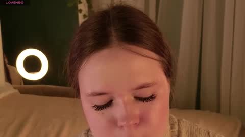 Risha online show from November 21, 2025, 5:06 am