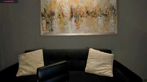 Sunny Rivers online show from September 23, 2025, 6:44 pm