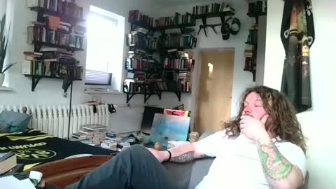 sunr1sa online show from March 8, 2026, 7:23 am