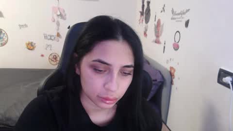 Snapshot of sunrocss chatting on November 27, 2025, 1:46 pm sunrocss online show from November 27, 2025, 1:46 pm