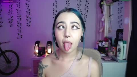 Snapshot of sunset_pienk chatting on April 20, 2026, 2:47 am Sunset online show from April 20, 2026, 2:47 am