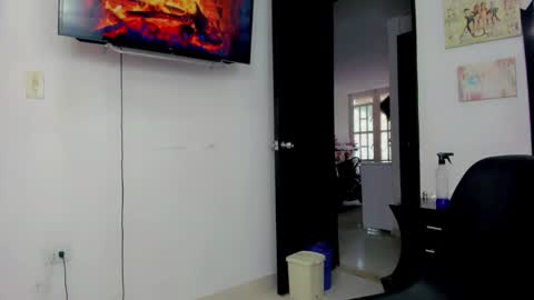 Andrea Rodriguez online show from December 3, 2024, 9:34 pm