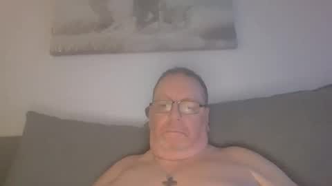 Snapshot of sunspotbaby chatting on November 11, 2025, 2:33 am Sunspotbaby online show from November 11, 2025, 2:33 am