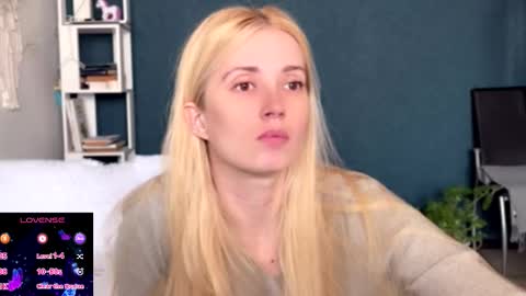 ANNApvt open full info in bio online show from November 23, 2025, 10:04 am