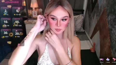 Snapshot of superh0tangelxx chatting on June 7, 2026, 2:48 am CARMINA online show from June 7, 2026, 2:48 am