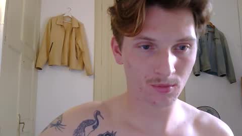 Ctrl My Body online show from November 24, 2025, 1:33 pm