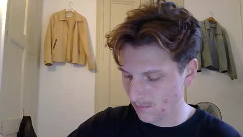 Ctrl My Body online show from December 21, 2025, 3:41 pm