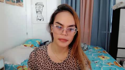 Im val online show from April 10, 2026, 12:27 am