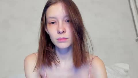 Una online show from May 17, 2026, 7:32 pm