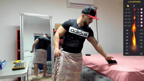 Snapshot of supermanboyxxl chatting on January 24, 2025, 3:54 am supermanboyxxl online show from January 24, 2025, 3:54 am