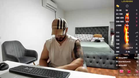 Snapshot of supermanboyxxl chatting on October 14, 2025, 5:41 am supermanboyxxl online show from October 14, 2025, 5:41 am