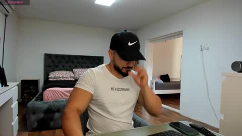 Snapshot of supermanboyxxl chatting on November 3, 2025, 7:31 am supermanboyxxl online show from November 3, 2025, 7:31 am