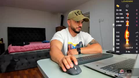 supermanboyxxl online show from June 2, 2026, 6:59 am