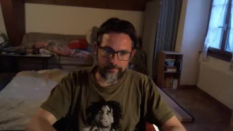 Snapshot of supersquirrel81 chatting on September 10, 2025, 5:57 pm supersquirrel81 online show from September 10, 2025, 5:57 pm