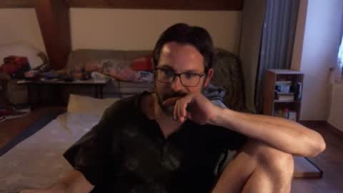 Snapshot of supersquirrel81 chatting on September 12, 2025, 5:35 pm supersquirrel81 online show from September 12, 2025, 5:35 pm