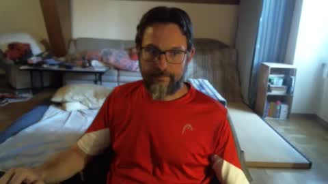 Snapshot of supersquirrel81 chatting on September 18, 2025, 5:04 pm supersquirrel81 online show from September 18, 2025, 5:04 pm