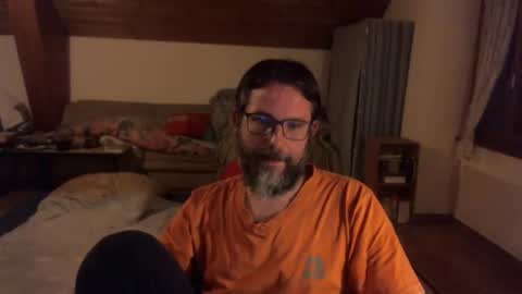 Snapshot of supersquirrel81 chatting on October 21, 2025, 6:41 pm supersquirrel81 online show from October 21, 2025, 6:41 pm