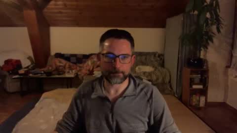 supersquirrel81 online show from January 7, 2026, 6:43 pm