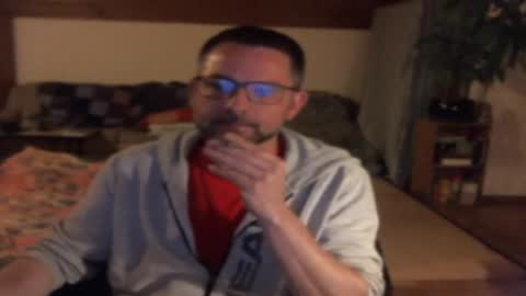 supersquirrel81 online show from April 18, 2026, 11:49 pm