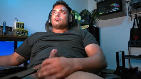 supertoaster69 online show from April 28, 2026, 9:58 am