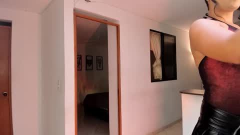 llllSupra llll online show from October 9, 2025, 6:17 pm