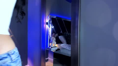 Susann online show from February 3, 2025, 7:21 pm