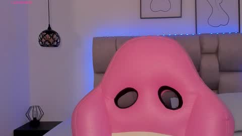 Susan online show from January 16, 2026, 8:35 pm