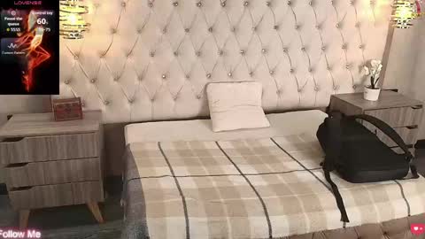 susan_voltaire online show from April 29, 2026, 12:42 pm