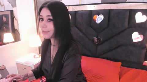 susanvilla online show from February 14, 2026, 7:54 pm