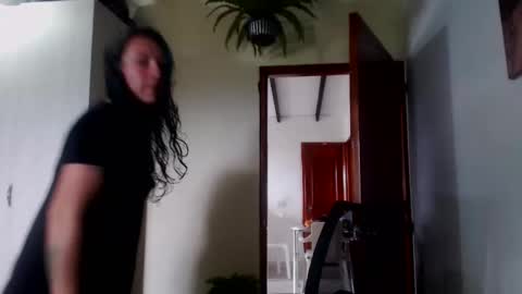 Susi online show from March 24, 2026, 8:36 pm