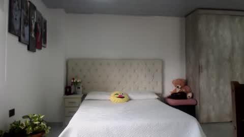 Susi online show from April 25, 2026, 9:34 pm