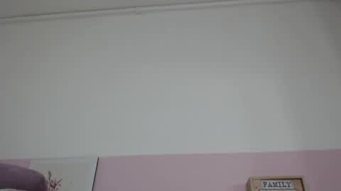 sussy leon online show from February 12, 2025, 11:09 pm