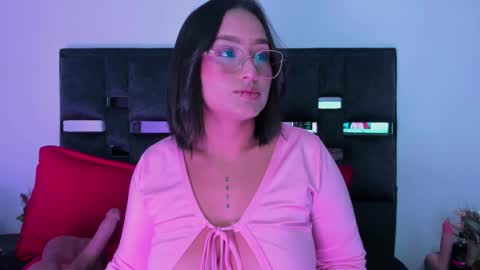 Sussy Sunny online show from January 14, 2026, 9:04 am