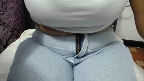 susy_perverttt online show from June 25, 2026, 5:28 pm