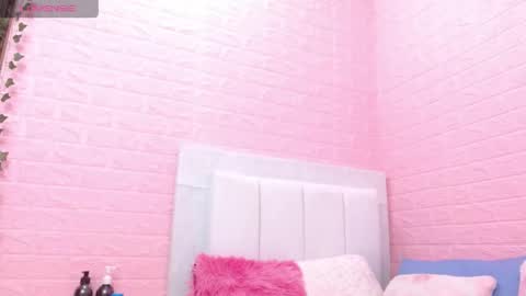 Snapshot of suzan_30 chatting on April 19, 2026, 7:27 pm suzan_30 online show from April 19, 2026, 7:27 pm