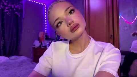 Stacy online show from May 7, 2026, 10:15 pm