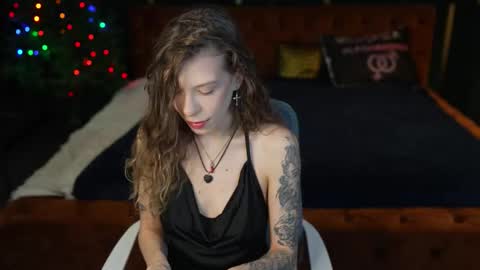 Suzan online show from January 16, 2026, 11:47 am