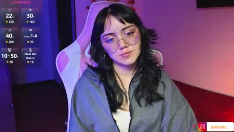 Snapshot of suzumi_ chatting on December 20, 2024, 8:55 pm Jadde online show from December 20, 2024, 8:55 pm