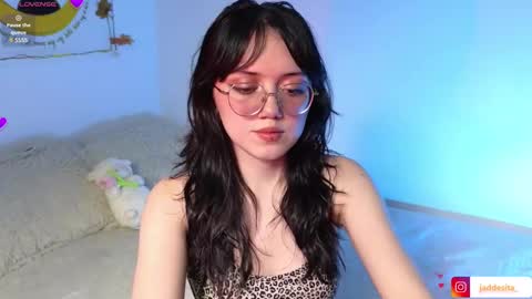 Snapshot of suzumi_ chatting on February 15, 2025, 5:51 am Jadde online show from February 15, 2025, 5:51 am