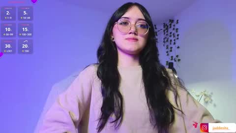 Snapshot of suzumi_ chatting on September 10, 2025, 10:10 pm Jadde online show from September 10, 2025, 10:10 pm