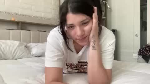 Suzy online show from February 11, 2026, 7:41 pm