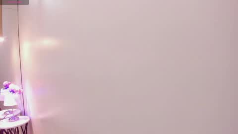 suzylee_ online show from May 26, 2026, 2:51 am