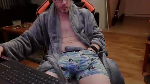 Snapshot of swe9090 chatting on December 3, 2024, 6:48 am swe9090 online show from December 3, 2024, 6:48 am